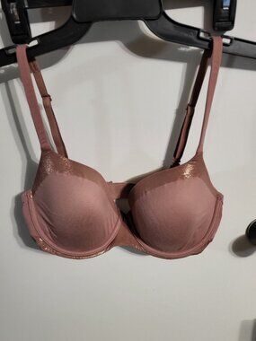 VICTORIA SECRET PINK BLUSH BRA SZ 34DD